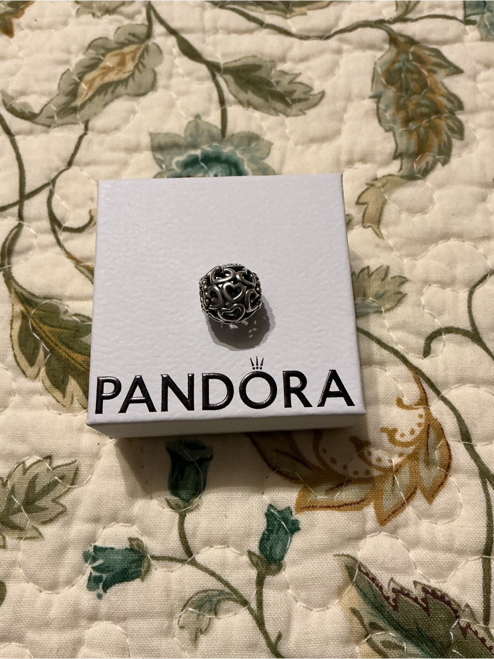 Pandora Hearts All Over Charm